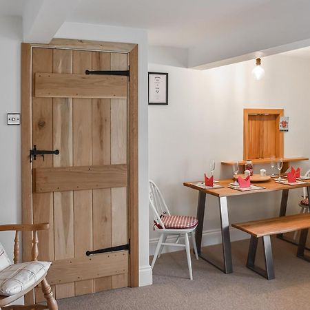 1 The Old Corn Mill Villa West Burton Exteriör bild